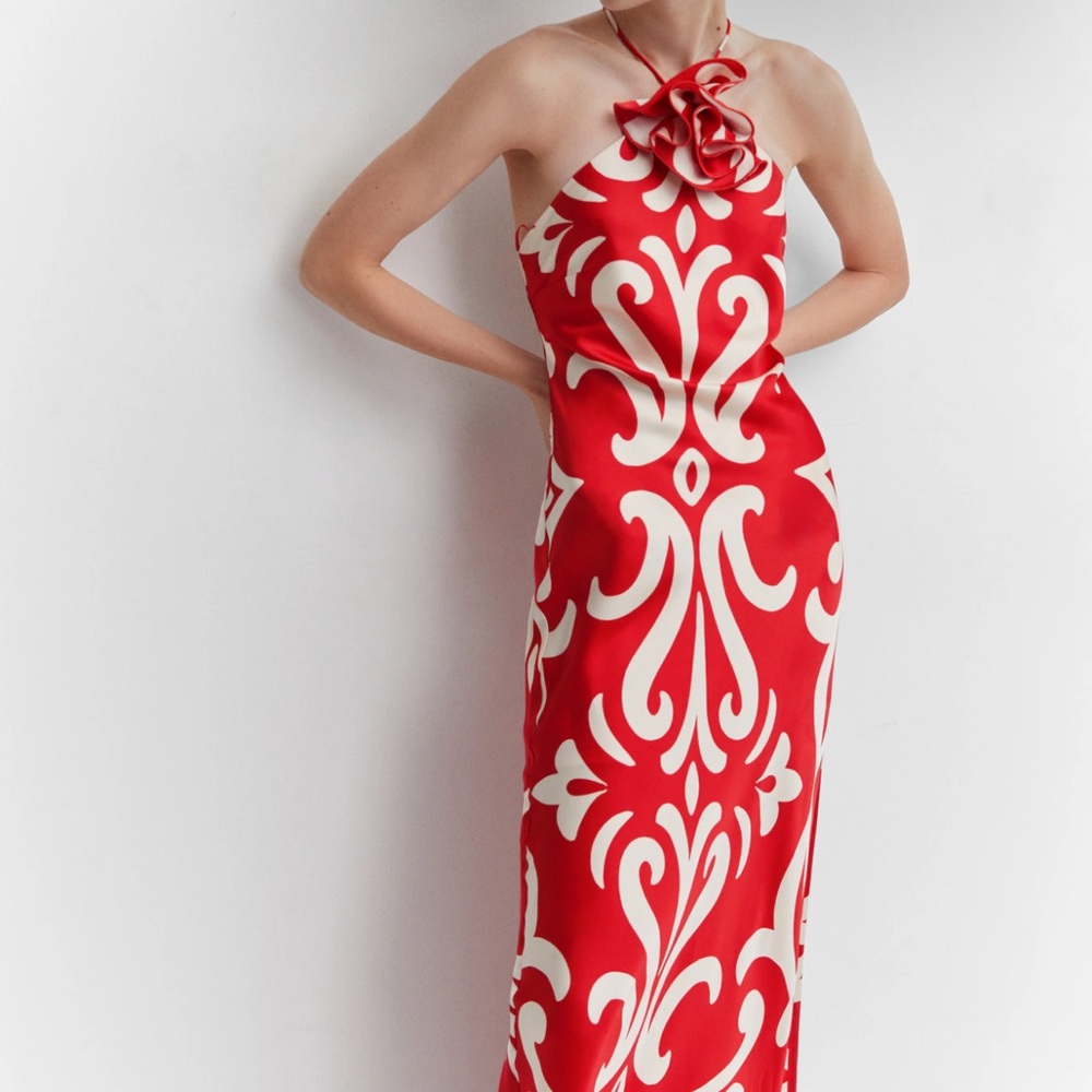 Elegant Red and White Halter Dress Mango